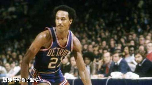 并长期担任 并长期担任